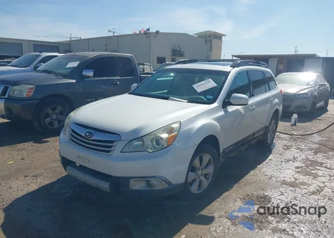2011 Subaru Outback 2.5I Limited z USA, uszkodzony, nr VIN 4S4BRCKC1B3373696